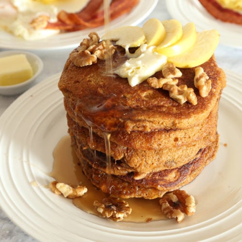 super easy pumpkin spice pancakes