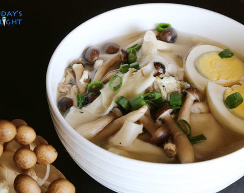 Easy Mushroom Wonton Soup is Today's Delight
